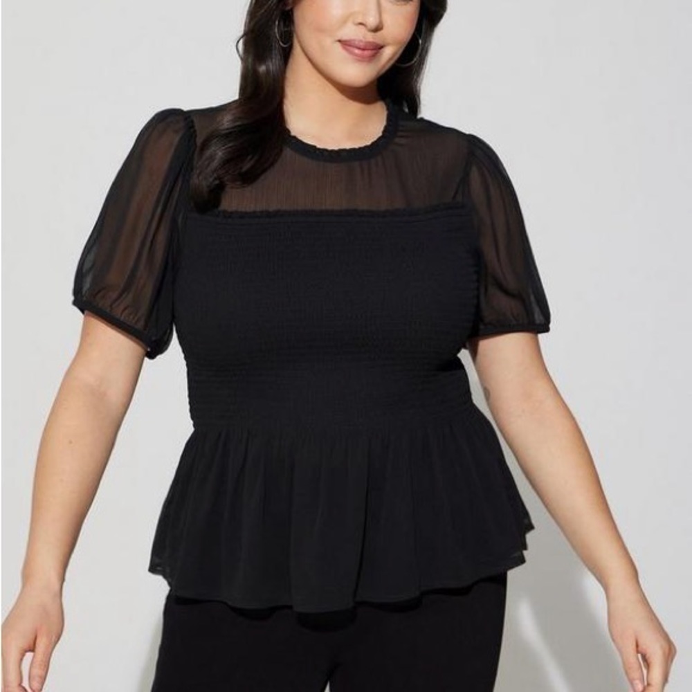 Chiffon Ruffle Mock Neck Smocked Crop Top Size 00 Bin O - Picture 3 of 10